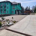 Kisva Hotel