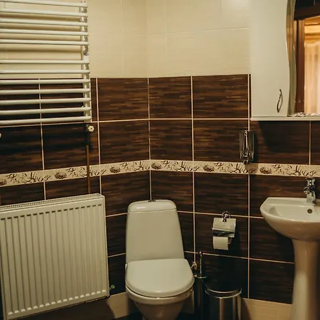 Otel Kisva *