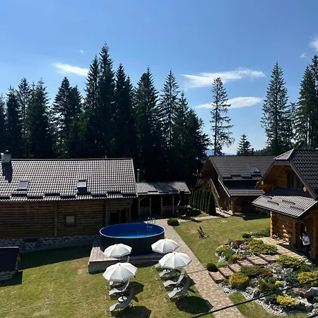 Otel Kisva *